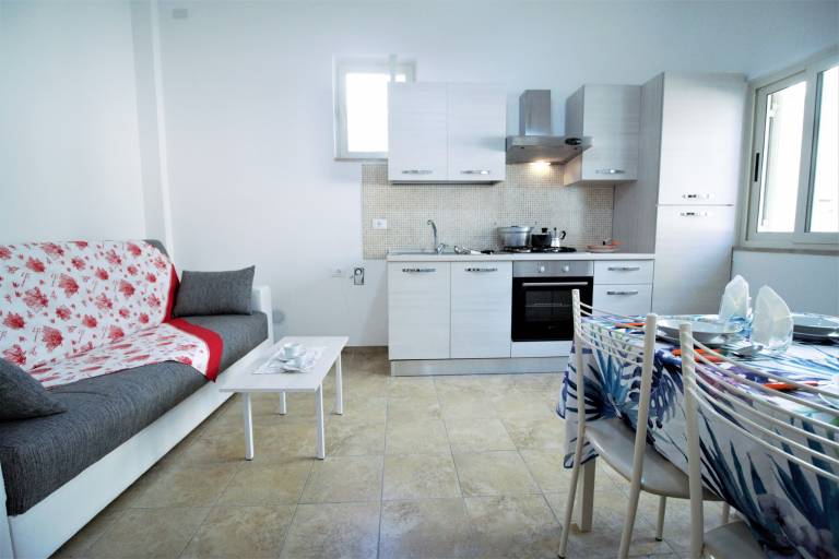 Apartment with 1 room for 4 persons — photo 4