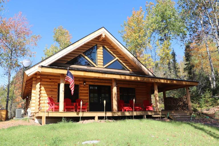 Cabin Crystal Falls