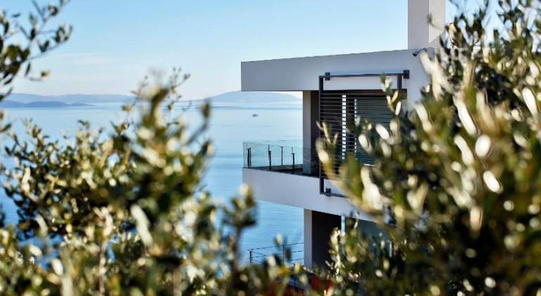 Fully equipped nice villa with private pool & barbecue | Perfect for remote work | Pet-friendly — photo 4