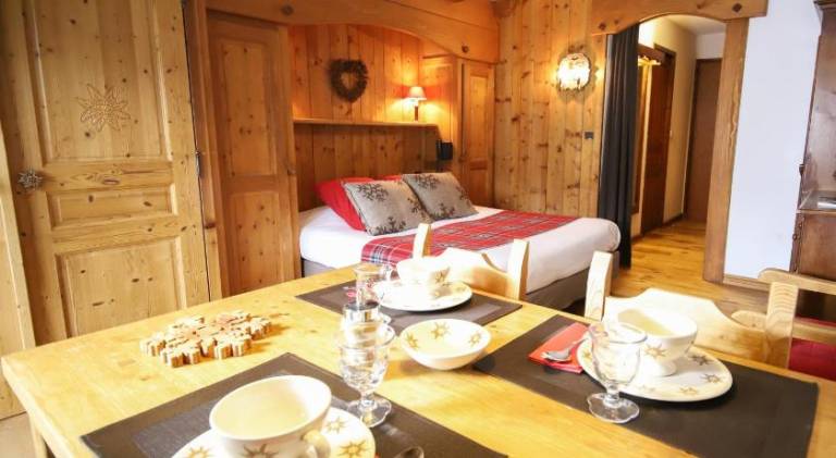 Serviced apartment with terrace, pool & sauna | Pets are welcome — photo 2