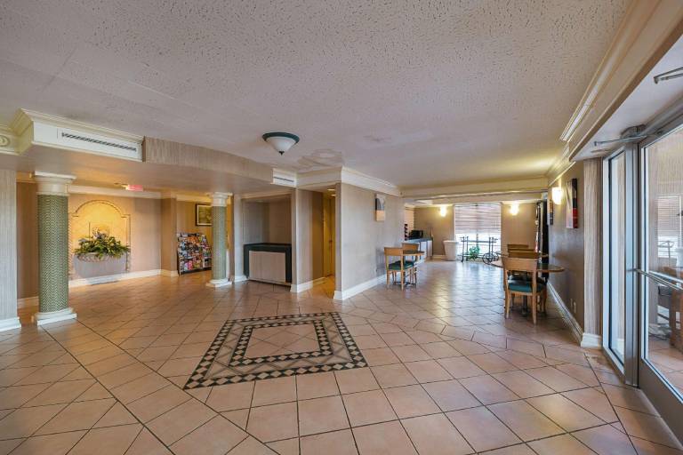 Motel 6 Grand Prairie, TX - Interstate 30 — photo 2