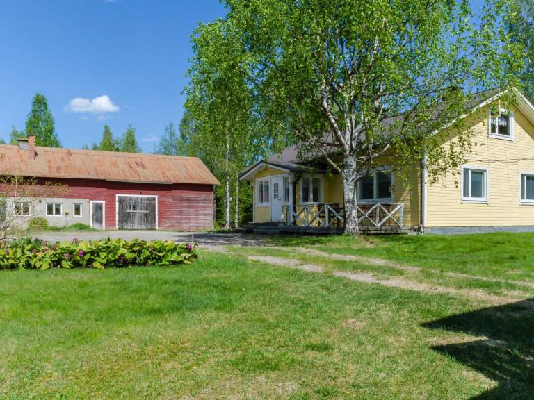 Beautiful vacation home with sauna & patio | Nature view | Dogs allowed — photo 2
