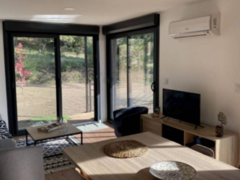 Chalet with pool — photo 3