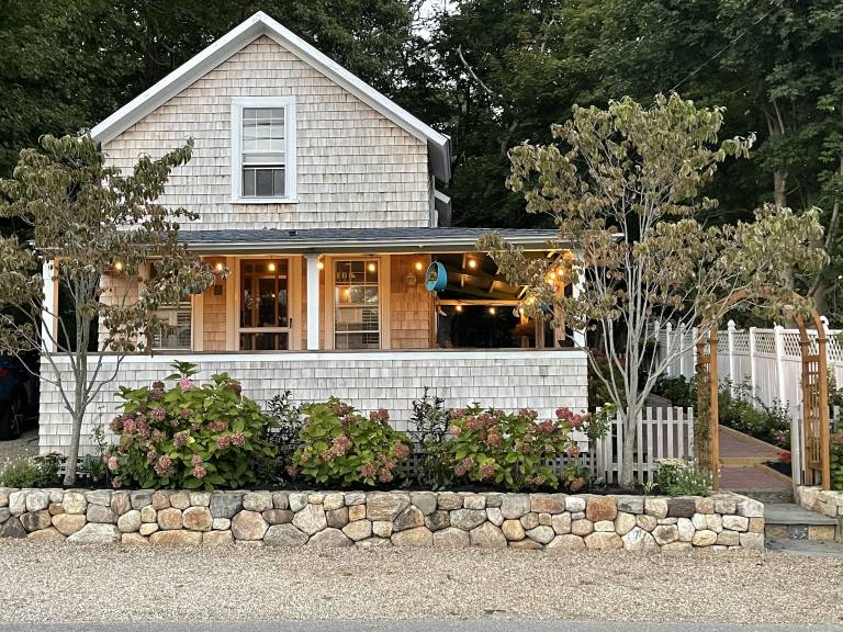 Cabin Oak Bluffs