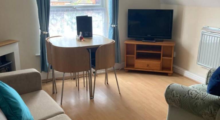 Rental apartment with 2 rooms for 5 persons — photo 2