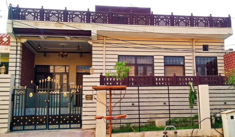 House  Navdeep Vihar