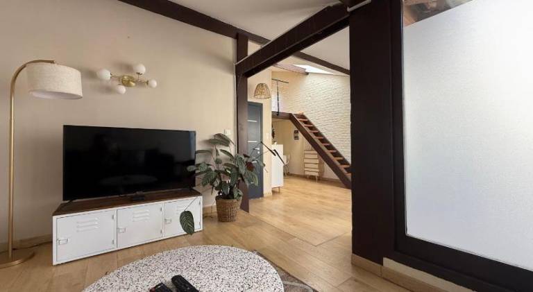 Nice rental apartment with terrace | Pets are welcome — photo 2