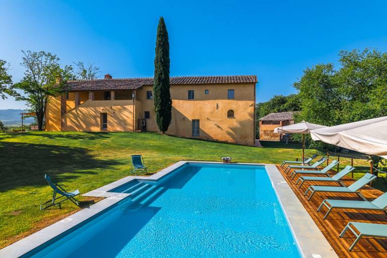 Family-oriented wonderful villa with garden, terrace & private pool | Pets are welcome in Buonconvento
