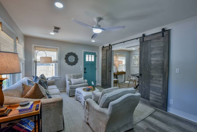 Vacation home with BBQ & garden | City view — photo 4