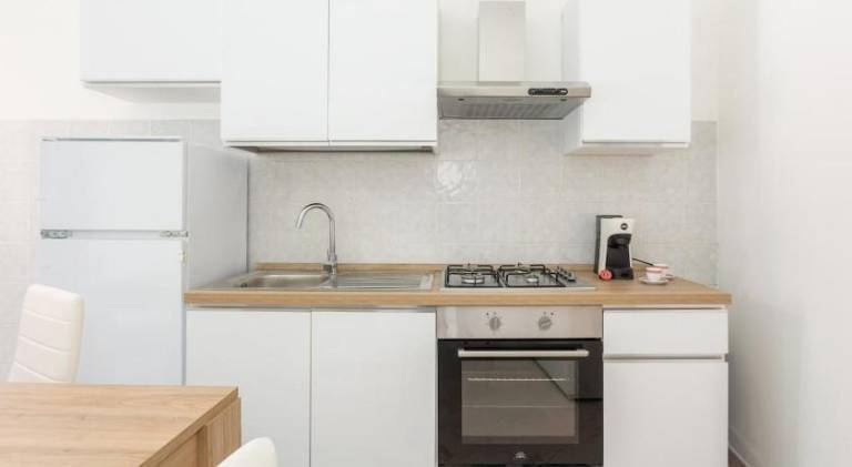 Rental apartment with 3 rooms for 6 persons — photo 4