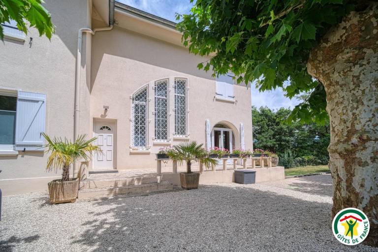 LA VILLA JEANNE