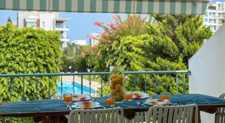 Holiday apartment with pool — photo 5