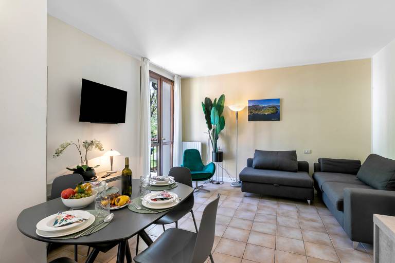 Child-friendly rental apartment with terrace & garden | Mountain view | Close to the beach | Pets are welcome — photo 4