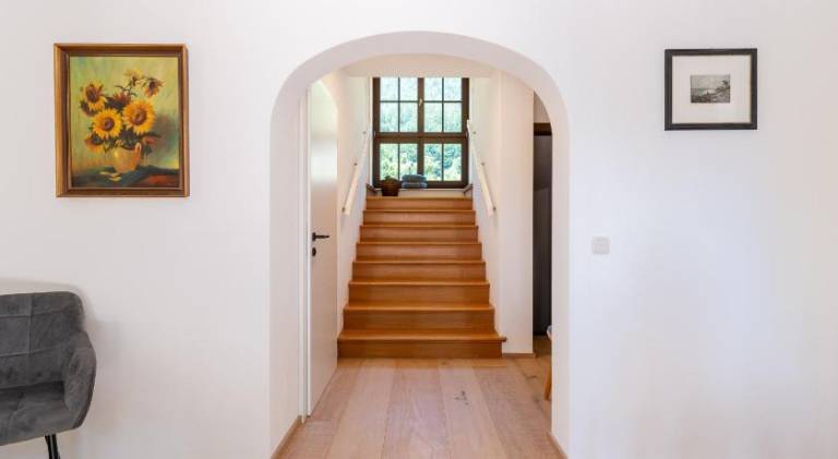 Holiday apartment with garden & patio — photo 3