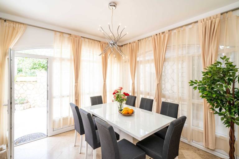 House Lapad