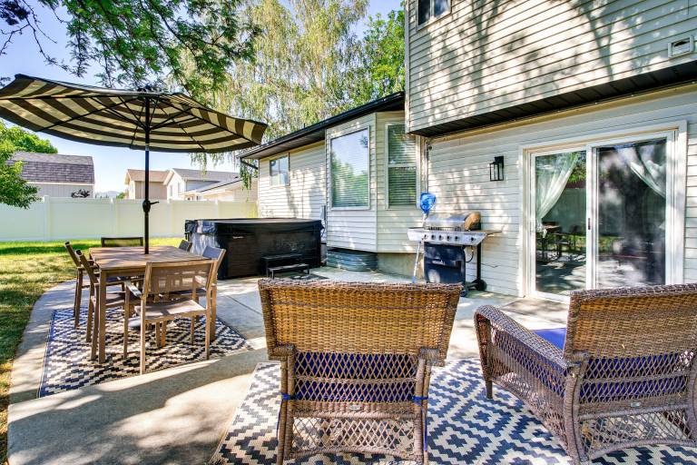 Explore the Wasatch Home Near Cottonwood Canyons