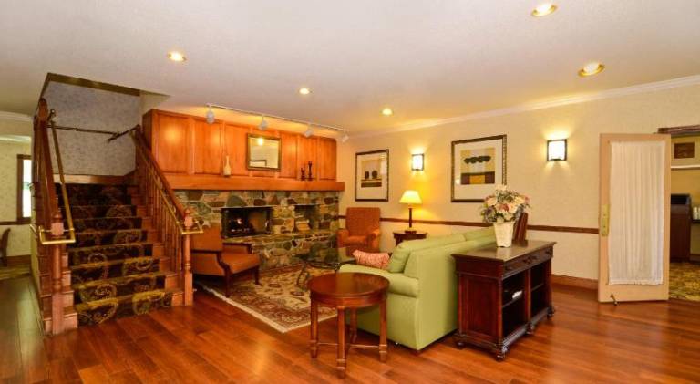 Country Inn & Suites by Radisson, Stevens Point, WI — photo 3