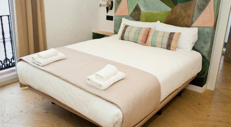 Homey Seville Brand New Arfe II Apartment Near Cathedral 8 people in Seville