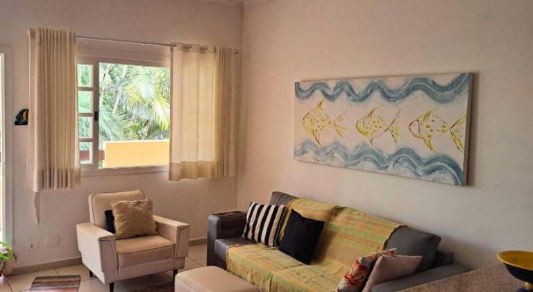 Rental apartment with garden, pool & sauna in Bertioga