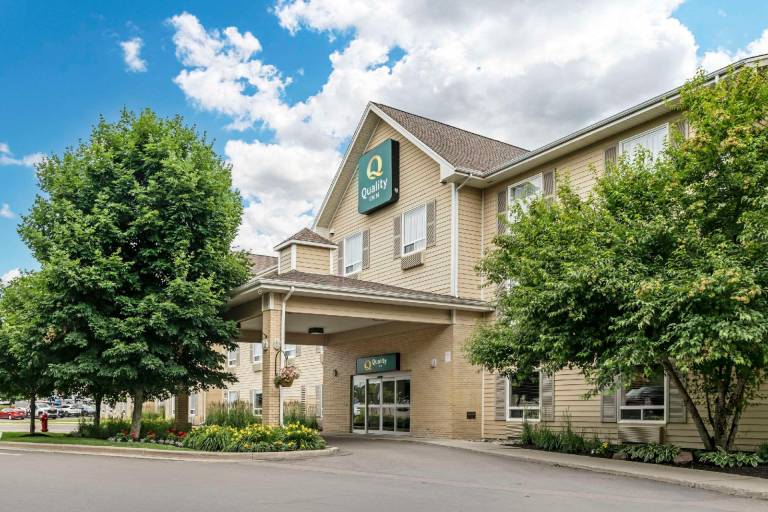 Quality Inn Airport in Moncton, NB