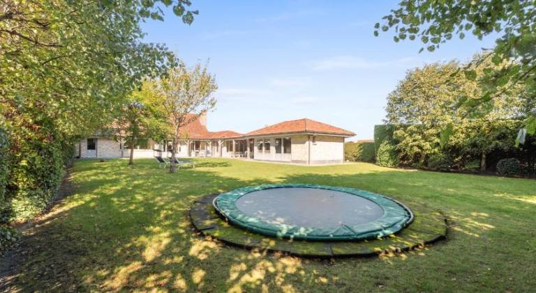 Villa Hoge Duin - spacious luxury villa with large garden in Koksijde