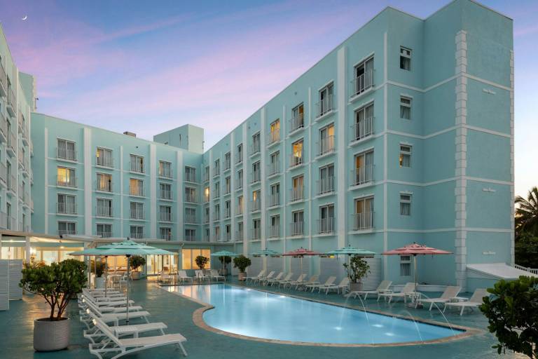 Courtyard by Marriott Nassau Downtown/Junkanoo Beach in Nassau
