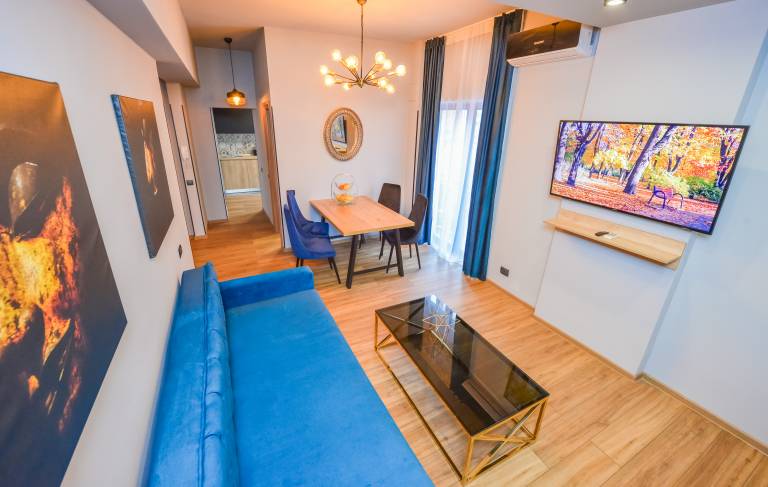 Apartment | Near Romanian Athenaeum | City view — photo 3