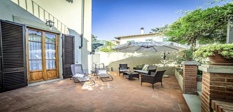 Villa  Signa