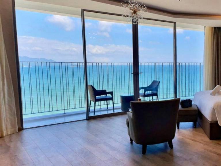 Rental apartment with jacuzzi & pool | Next to the beach | Suitable for remote work | Pet-friendly — photo 2