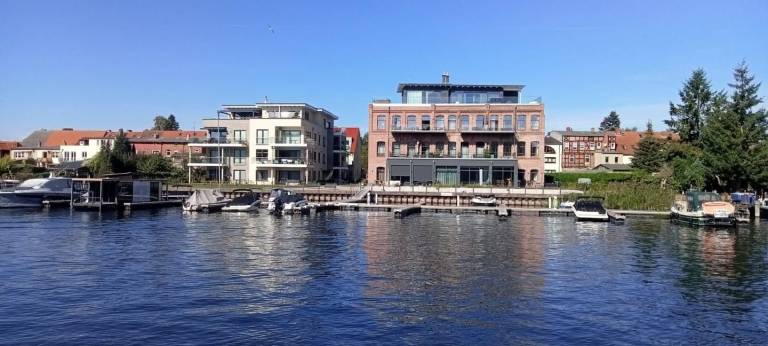 Komfortables Ferienapartment - Seerose - mit Sauna & Kamin am Malchower See — photo 2