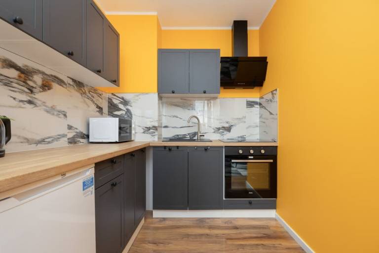 Apartment with fast internet | Close to Palace of Culture and Science — photo 4
