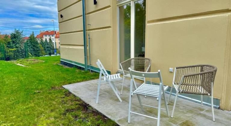 Wonderful rental apartment with yard & terrace | Pet-friendly — photo 5