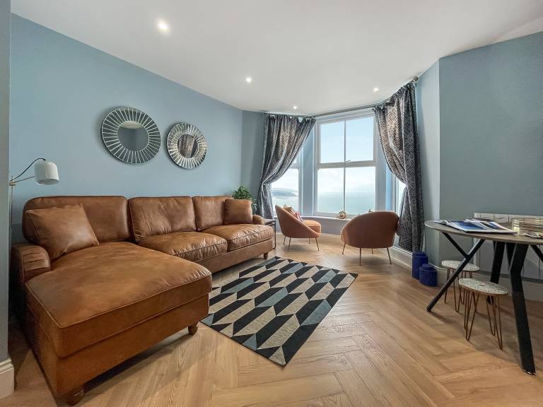 Children-friendly nice holiday apartment with terrace | Water view | Next to the beach | Pets allowed — photo 2