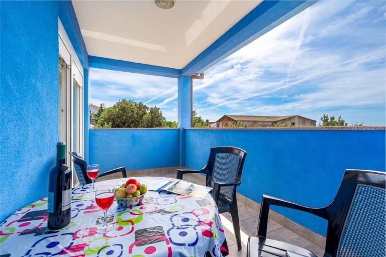 Apartament Mandre