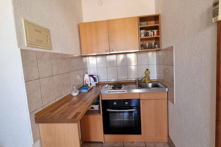 Rental apartment with patio, garden & barbeque | Dogs allowed — photo 3