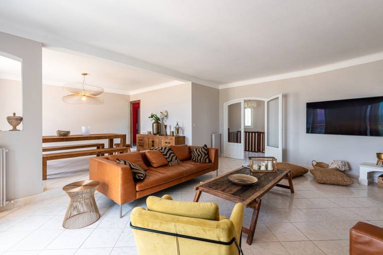 Children-friendly spacious house with barbecue, yard & private pool | Sea view | Next to the beach | Pets are welcome — photo 4