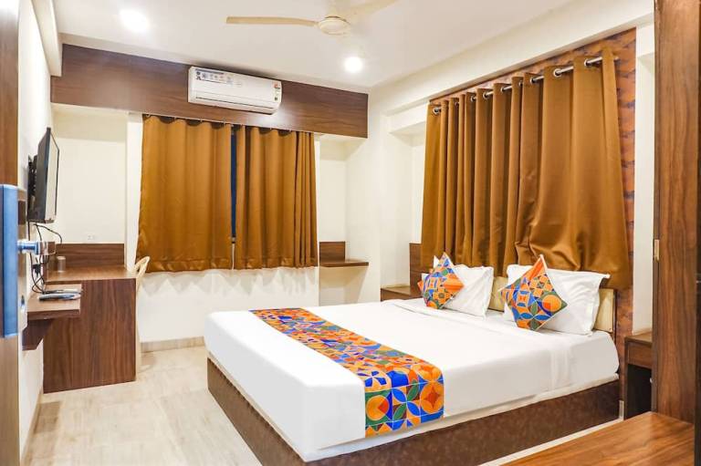 Fabhotel Hibiscus