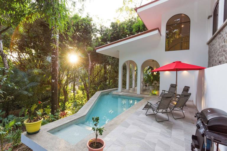 House Manuel Antonio