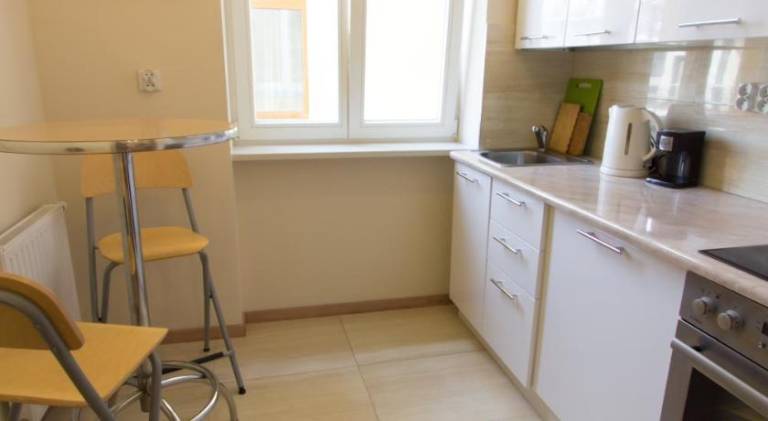 Rental apartment with patio — photo 4