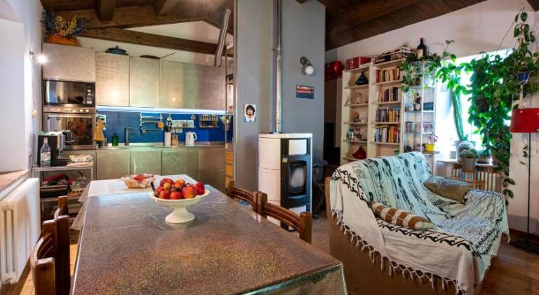 Chalet with hot tub | Pet-friendly — photo 5