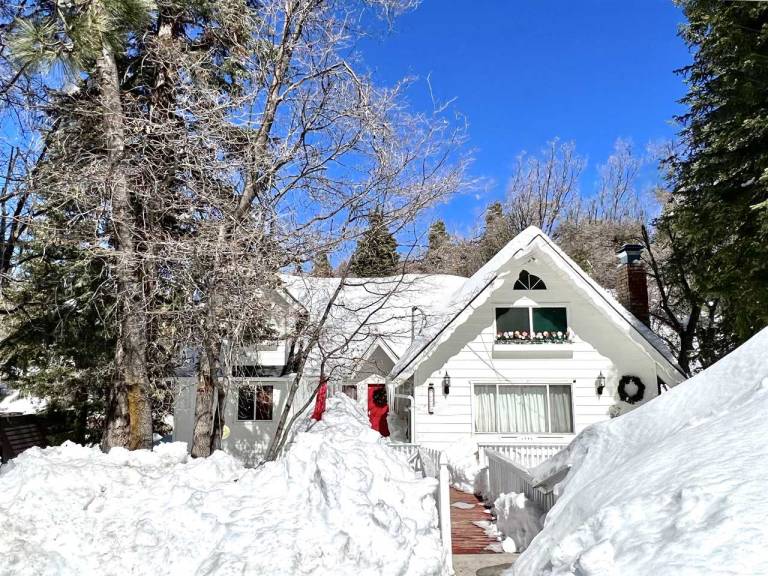 House  Sugarloaf