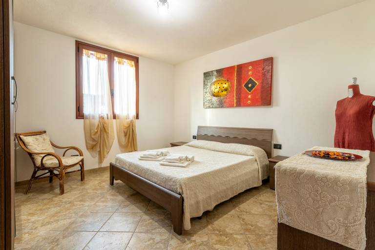 Apartment 'Casa Vacanze Vicino ad Alghero' with Terrace, Garden and Wi-Fi in Olmedo