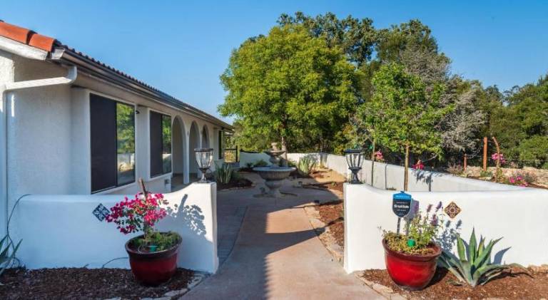 Vacation home | Pet-friendly in Atascadero, CA