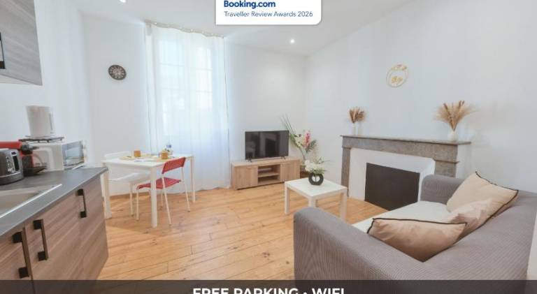 Rental apartment with 1 room for 4 persons in Pau