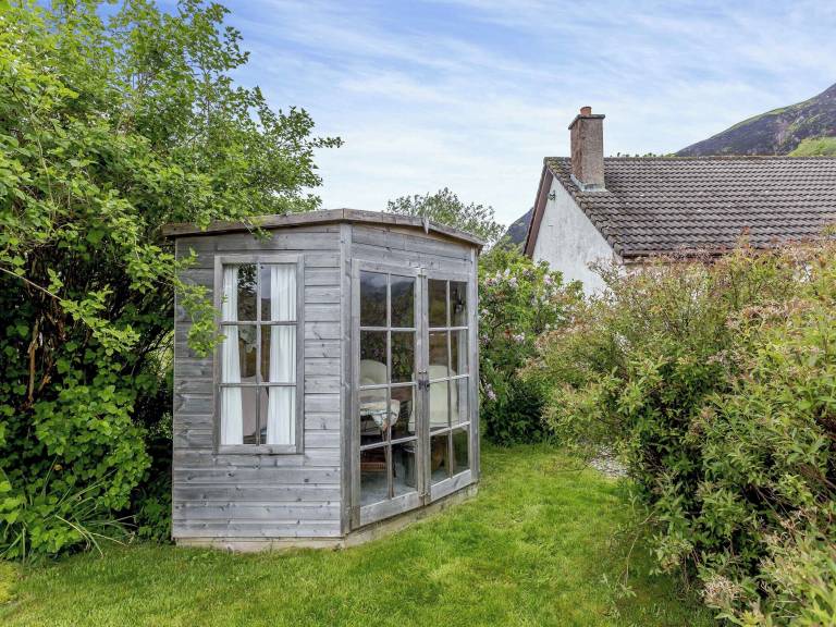 Cottage  Glenelg