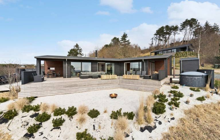Feriehus Knebel