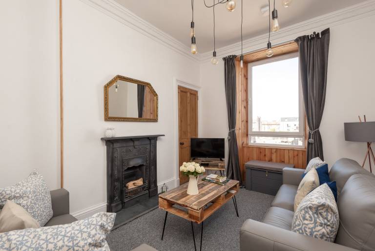 Apartment  Leith