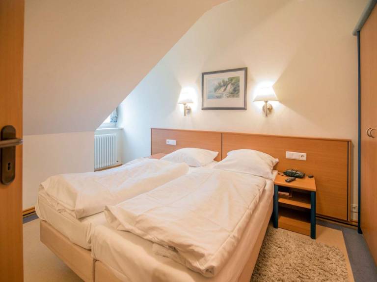 Budget Ferienwohnung mit 1 Schlafzimmer und Balkon im Dachgeschoss — photo 3