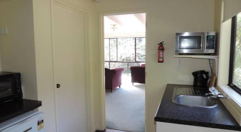 Waiheke Island Punga Lodge — photo 5