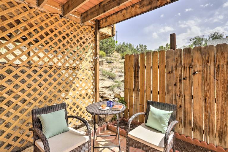 Grand Junction Townhome  3 Mi to Downtown! — photo 2